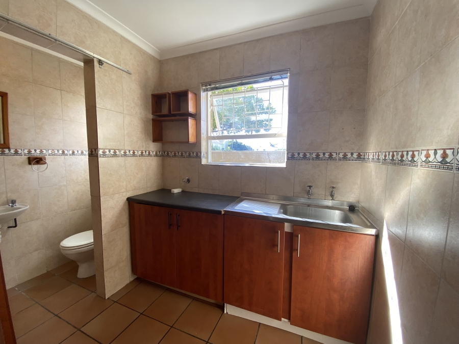 To Let 1 Bedroom Property for Rent in Table View Western Cape
